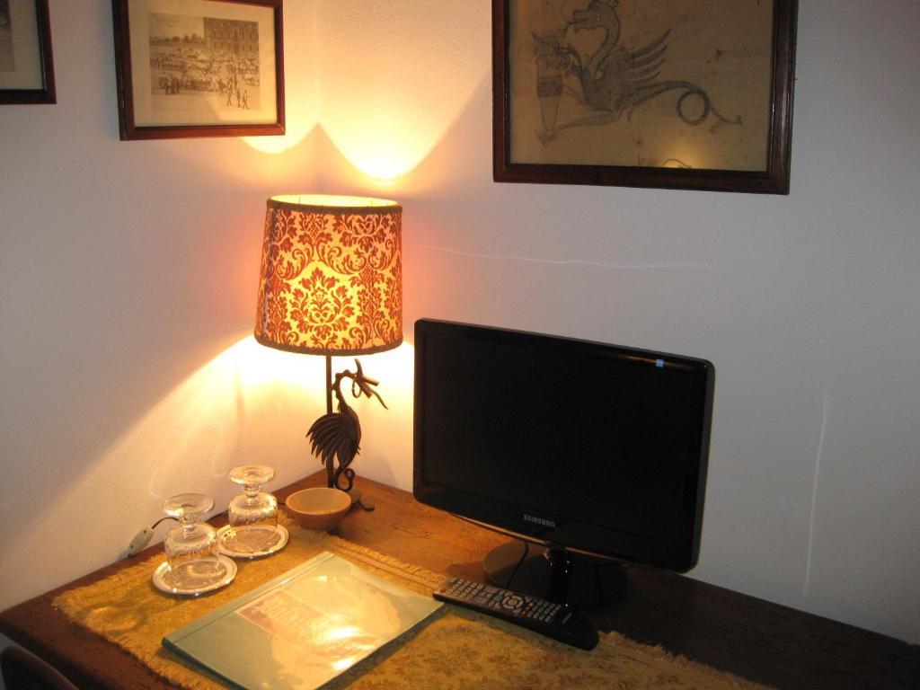 Bed and Breakfast Palazzo Masi Siena Zimmer foto