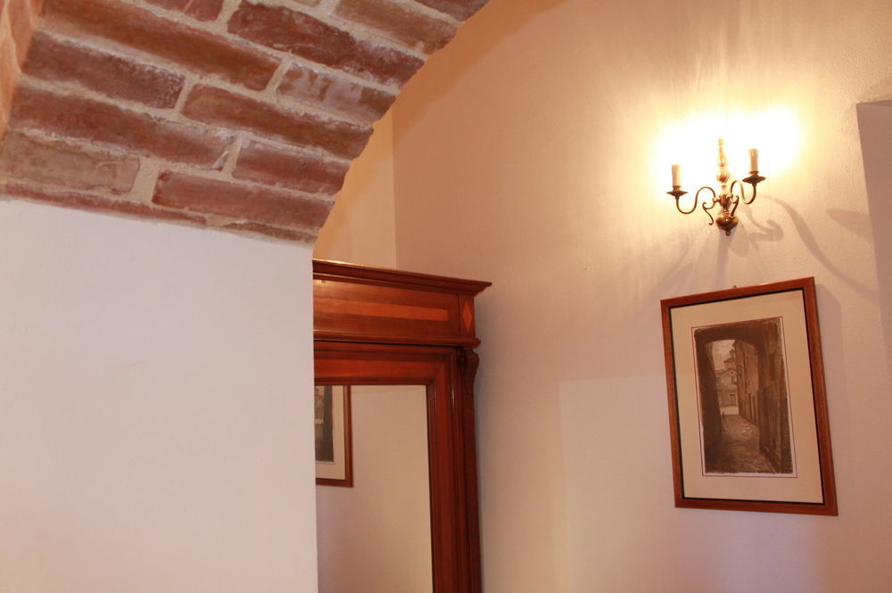 Bed and Breakfast Palazzo Masi Siena Exterior foto
